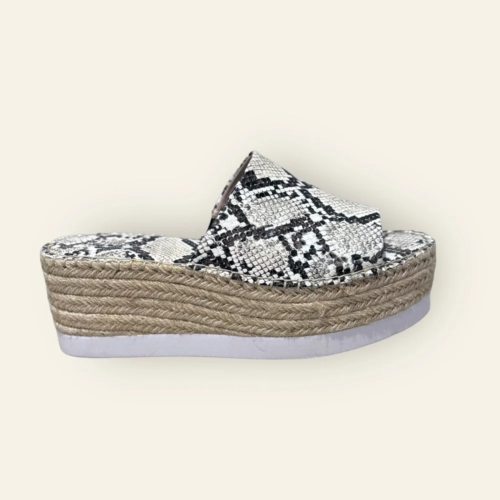 CHARLES‎ BY CHARLES DAVID Womens Beige Snake Print 2